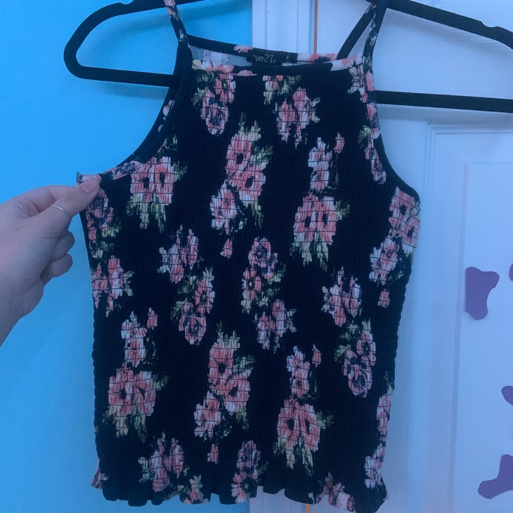 Rue21 ribbed floral tank top